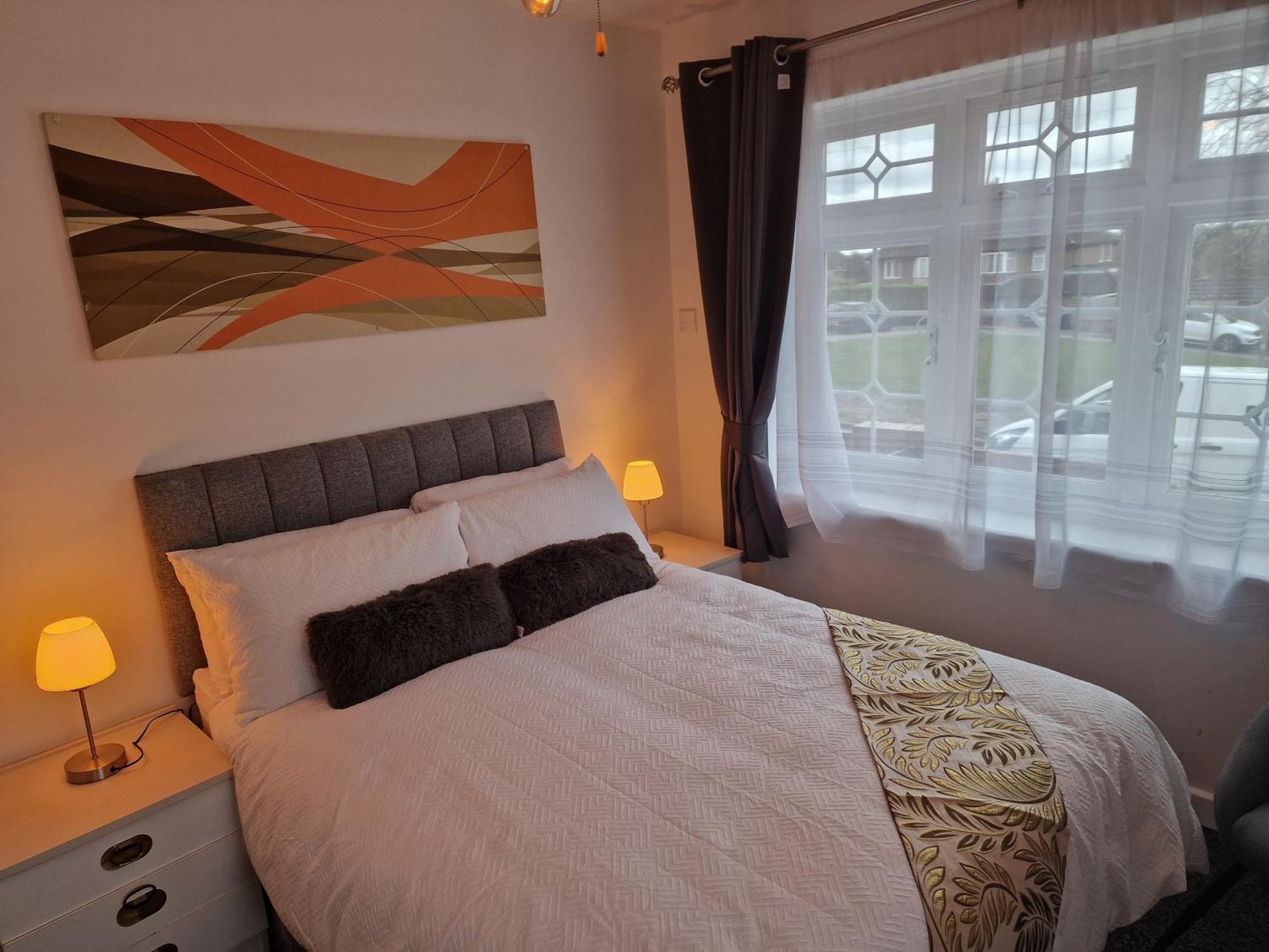 Steyn Guest Lodge ไฮวิคัมบ์ ภายนอก รูปภาพ